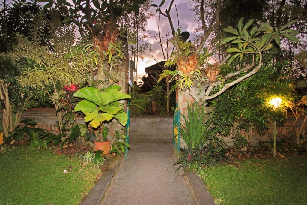 Pering Bungalow Ubud Exterior foto
